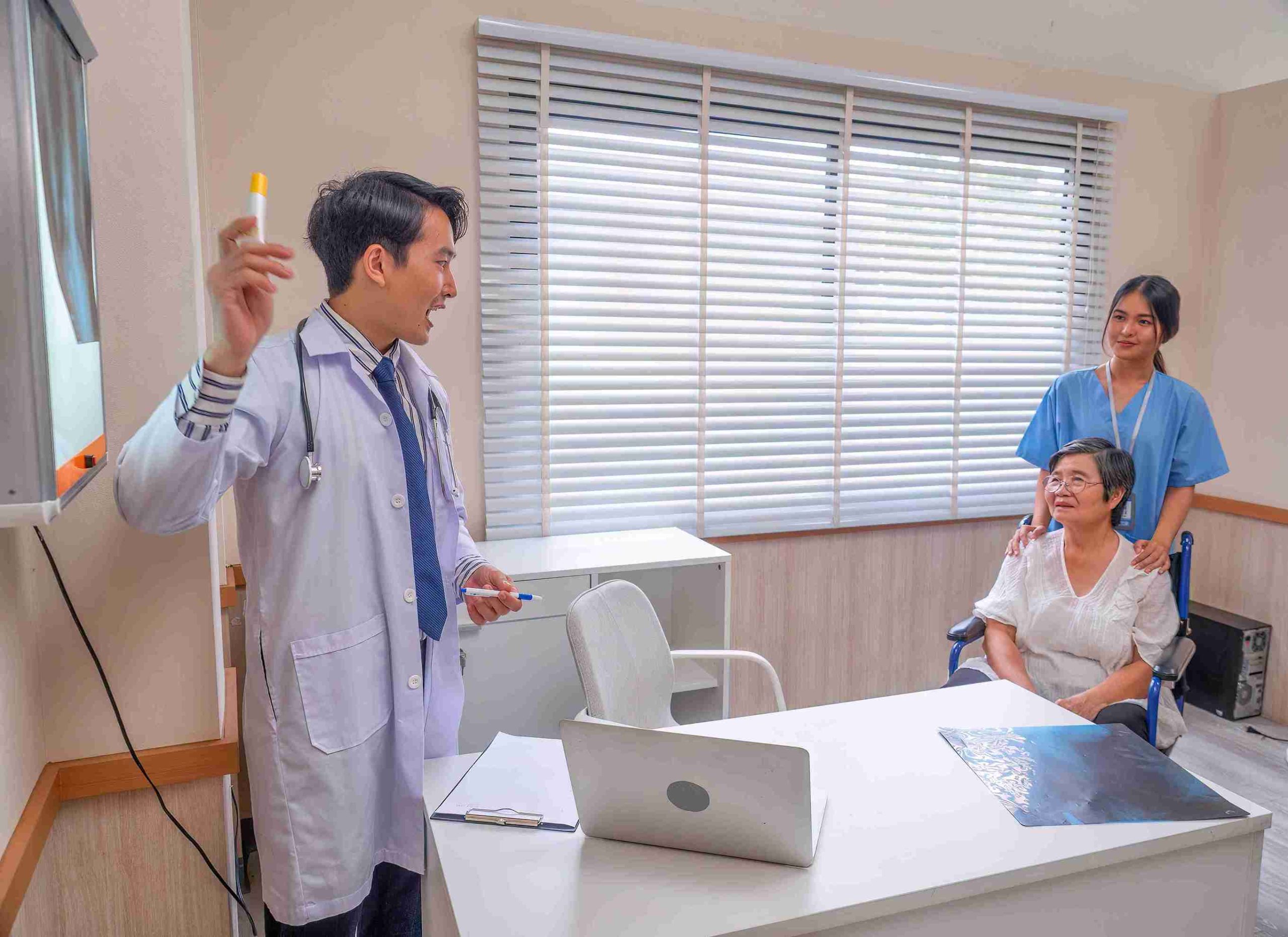 doctor speaking to patient in the hospital